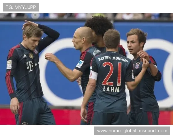 拜仁慕尼黑传切配合掀起连环冲击